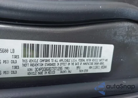 2013 Dodge Journey Sxt z USA, uszkodzony, nr VIN 3C4PDDBG8DT571295